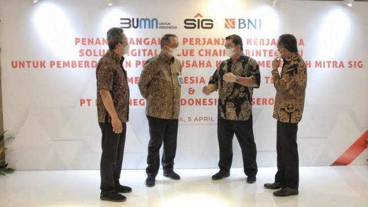 CuplikCom-Berdayakan-Pelaku-UKM,-BNI-dan-Semen-Indonesia-Kembangkan-Solusi-Digital-05042021215243-images.jpeg