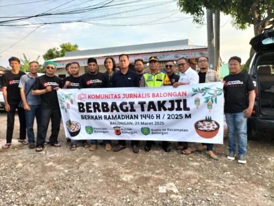 CuplikCom-Berkah-Ramadhan,-Komunitas-Jurnalis-Balongan-Bersama-Forkopimcam-Berbagi-Takjil-21032025213732-IMG-20250321-WA0031.jpg