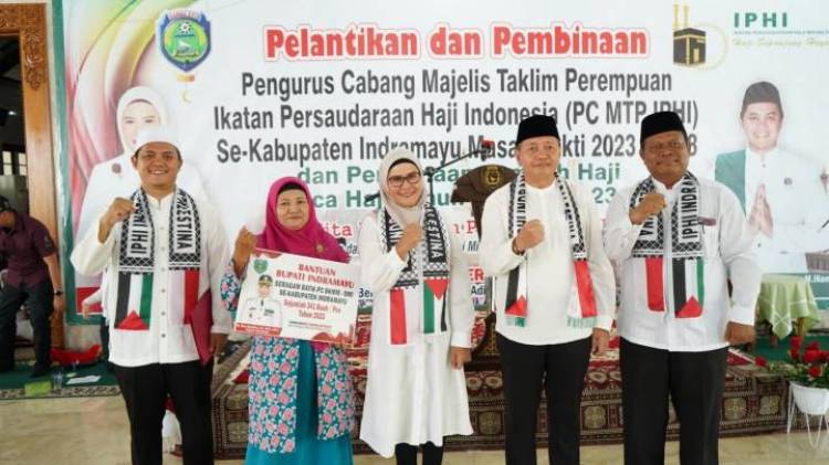 CuplikCom-Bupati-Nina-Agustina-Hadiri-Pelantikan-Pimpinan-Cabang-Majelis-Taklim-IPHI-28112023234736-IMG-20231124-WA0012.jpg