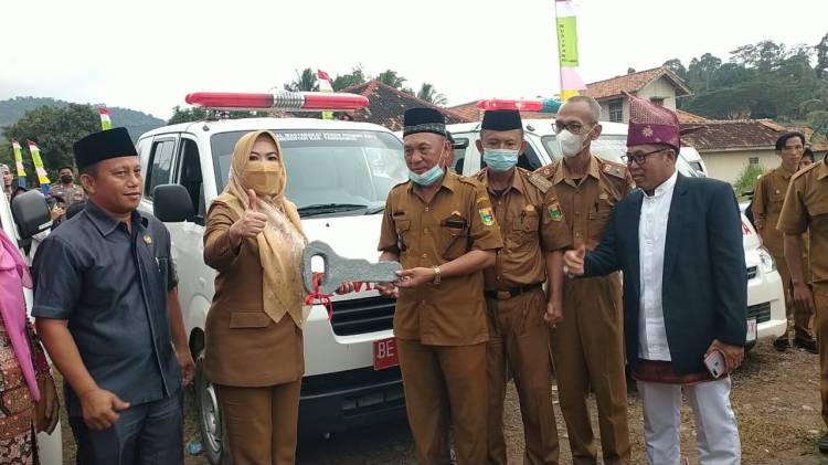 CuplikCom-Bupati-Tanggamus-Resmikan-Pasar-Baru-di-Pekon-Kuripan-Sekaligus-Launching-Ambulance-Pekon-07062022161659-IMG-20220606-WA0102.jpg