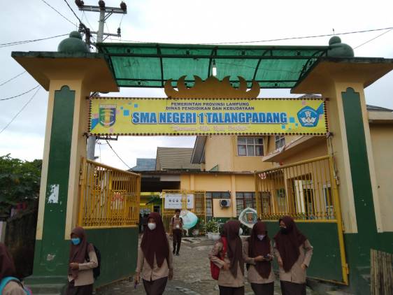 CuplikCom-Diduga-Sekolah-Menengah-Atas-Negeri-(SMAN)1-Talang-Padang-Korupsi-Dana-Bantuan-Operasional-Sekolah-11032022154554-IMG-20220311-WA0049.jpg