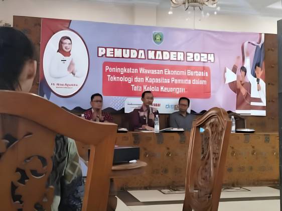 CuplikCom-Dinas-Pariwisata-Indramayu-Tingkatkan-Kapasitas-Pemuda-Lewat-Pelatihan-Kader-2024-08072024132912-IMG_20240708_130023_(1).jpg