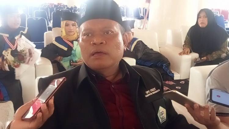 CuplikCom-FKDT-Gelar-Wisuda-Akbar-2023,-Sebanyak-998-Siswa-Berprestasi-Diberi-Penghargaan-28062023095943-aspuri_fkdt00.jpg