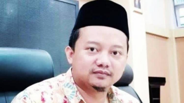 CuplikCom-Fakta-Terbaru-Guru-Ngaji-Perkosa-12-Santriwati-Pakai-Dana-Bantuan-Pemerintah-09122021233025-herry-wirawan-guru-perkosa-santriwati-di-bandung_43.jpeg