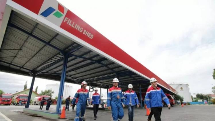 CuplikCom-Gaji-Bakal-Naik-di-2022,-Serikat-Pekerja-Pertamina-Batal-Mogok-Kerja-29122021192541-IMG-20191222-WA0009.jpg.webp