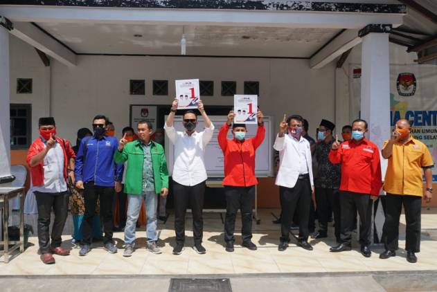 CuplikCom-KPU-Lampung-Selatan-Tetapkan-Nomor-Urut-Pilkada,-Petahana-Dapat-Nomor-1-24092020140922-IMG-20200924-WA0028.jpg