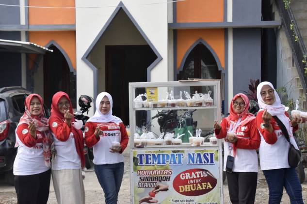 CuplikCom-Komunitas-Shodaqoh-Berkah-Desa-Bulak-Bagi-Takjil-Kudapan-Berbuka-Puasa,-Sudah-5-Tahun-Ini-11042023204416-IMG-20230411-WA0007.jpg