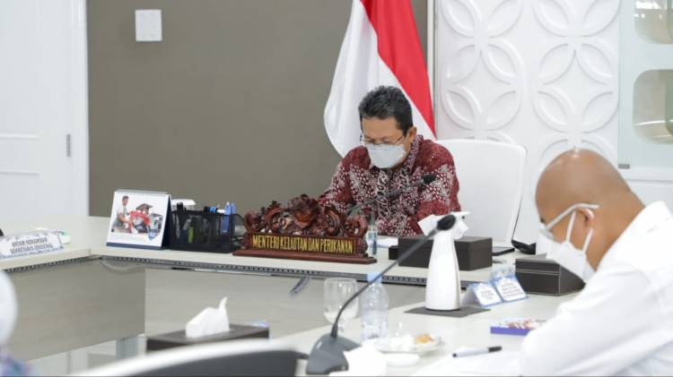 CuplikCom-Menteri-Trenggono-Minta-Penyaluran-Dana-Bergulir-Tepat-Sasaran-24062021083932-20210624_083109.jpg