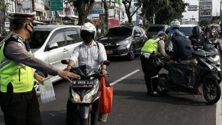 CuplikCom-Mulai-Senin,-Polda-Metro-Gelar-Operasi-Zebra-Jaya-12112021194508-images.jpeg