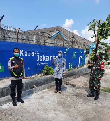 CuplikCom-Mural-Plus-Jakarta-Percantik-Wilayah-Kelurahan-Koja,-Media-Edukasi-Jakarta-Kota-Kolaborasi-31052021223644-WhatsApp_Image_2021-05-31_at_16.14.03.jpeg