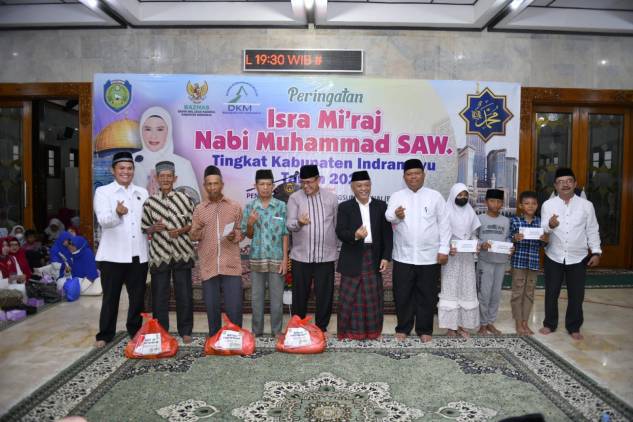 CuplikCom-Pemkab-Indramayu-Gelar-Peringatan-Isra-Miraj,-Jamaah-Penuhi-Masjid-Agung-23022023134815-IMG-20230223-WA0020.jpg