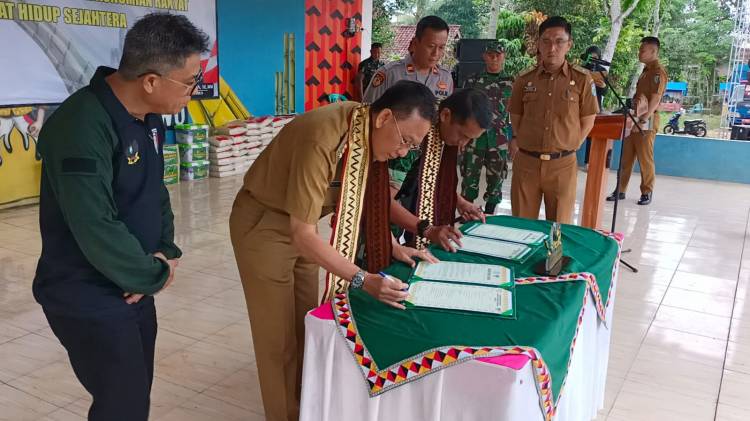 CuplikCom-Penutupan-Karya-Bakti-TNI-KODIM-0424Tanggamus-di-Kabupaten-Pringsewu-Tahun-2022-20122022133236-IMG-20221220-WA0168.jpg