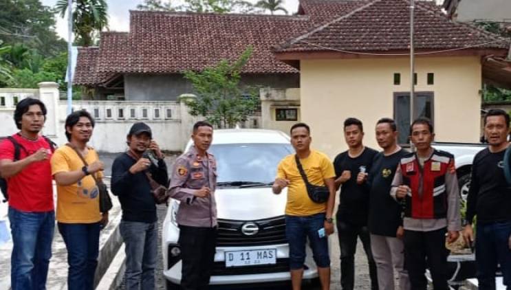 CuplikCom-Polsek-Semaka-Indentifikasi-Mobil-Sigra-Berplat-Ganda-Diduga-Hasil-Curas-02102023221642-IMG-20231002-WA0275.jpg