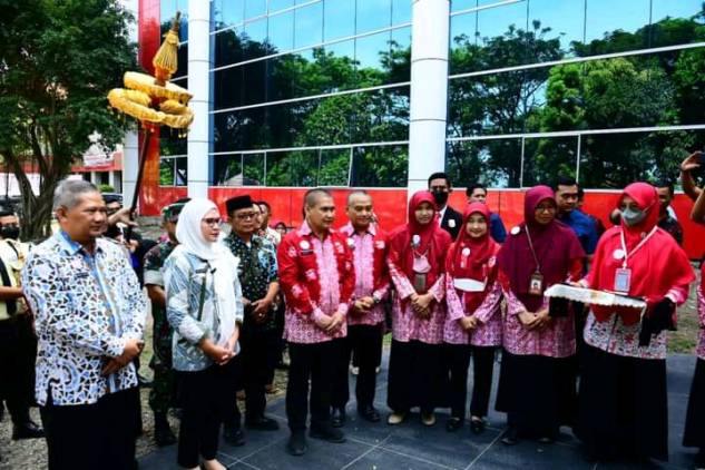 CuplikCom-RSUD-Sentot-Patrol-Capai-Trend-Positif,-Terakreditasi-Tingkat-Kelulusan-Paripurna-13072023234511-1689266503186.jpg