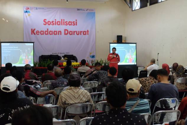 CuplikCom-RU-VI-Balongan-Gelar-Sosialisasi-Keadaan-Darurat,-Beri-Pemahaman-Potensi-Bahaya-08102023090537-IMG-20231008-WA0002.jpg