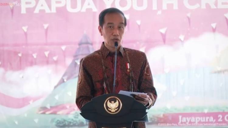 CuplikCom-Resmikan-Papua-Creative-Hub,-Jokowi-Ingin-Talenta-Pemuda-Papua-Berkembang-02102021151028-20211002_150803.jpg