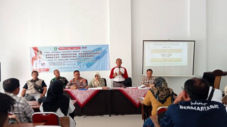 CuplikCom-Siapkan-Ribuan-Lowongan-Pekerjaan,-Bupati-Nina-Bangun-KPI-di-Losarang-12072024162406-IMG_20240712_162120.jpg