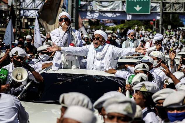 CuplikCom-Tak-Penuhi-Panggilan-Polisi,-Rizieq-Syihab-Akan-ditindak-Tegas-07122020173916-5fae2d8f2641f.jpg