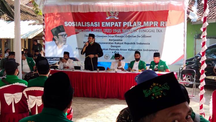 CuplikCom-Tangkal-Radikalisme-dan-Intoleransi,-Ono-Surono-Gelar-Sosialisasi-4-Pilar-Bersama-Kader-Ansor-23092020172949-IMG-20200923-WA0086.jpg