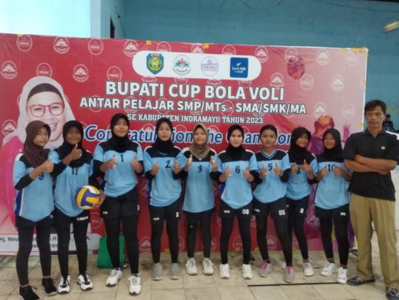 CuplikCom-Volly-Bupati-Cup,-SMP-Satap-1-Cantigi-Kalahkan-SMP-1-Gantar-Skor-2---0,-Bakal-Melaju-ke-Final-02032023201546-IMG-20230302-WA0024.jpg