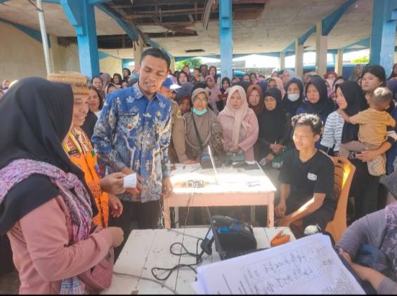 CuplikCom-Wagub-Tanggamus-Buka-Pasar-Murah-Bersubsidi-Untuk-Meringankan-Beban-Masyarakat-13032025185836-IMG-20250313-WA0113.jpg